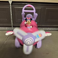 Disney Minnie Mouse Plane Activity Ride-on with Lights and Sounds