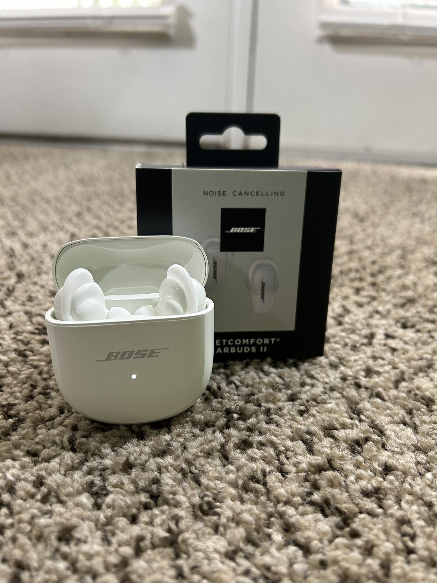 Bose QuietComfort Earbuds ll (White verison)