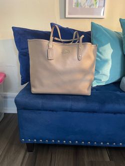 Coach Tote