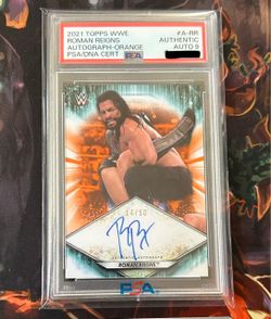 2021 Topps WWE Roman Reigns auto /50 PSA 9