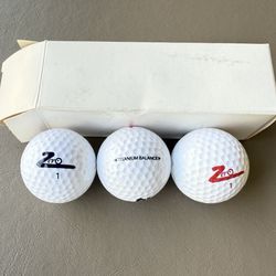 Zero 1 Golf Ball Sleeve 3 Collectible Golf Balls Titanium Balance