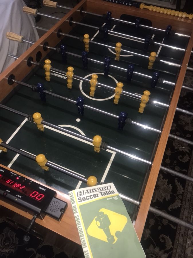 HARVARD FOOSBALL TABLE WITH ELECTRONIC SCORE KEEPER & GOAL SENSORS for