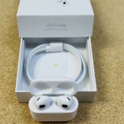 Apple AirPods (3rd Generation) Renewed