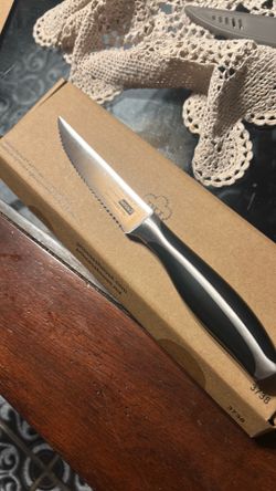 Cuchillo de 4.5 serrado dr princesss house nuevo