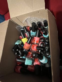 Nail Polishes