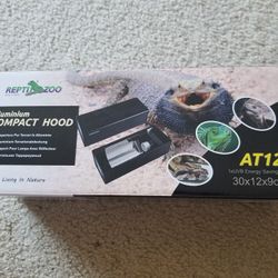 BRAND NEW Reptizoo Aluminium Compact Hood AT12