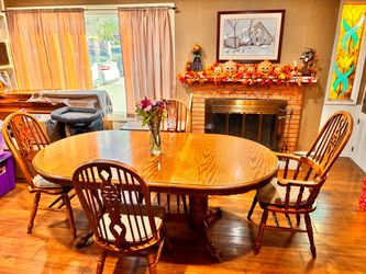 Oak Oval Dining Table with 4 Chairs