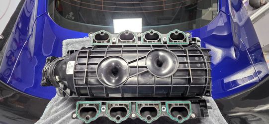 2015-17 Mustang 5.0 intake manifold