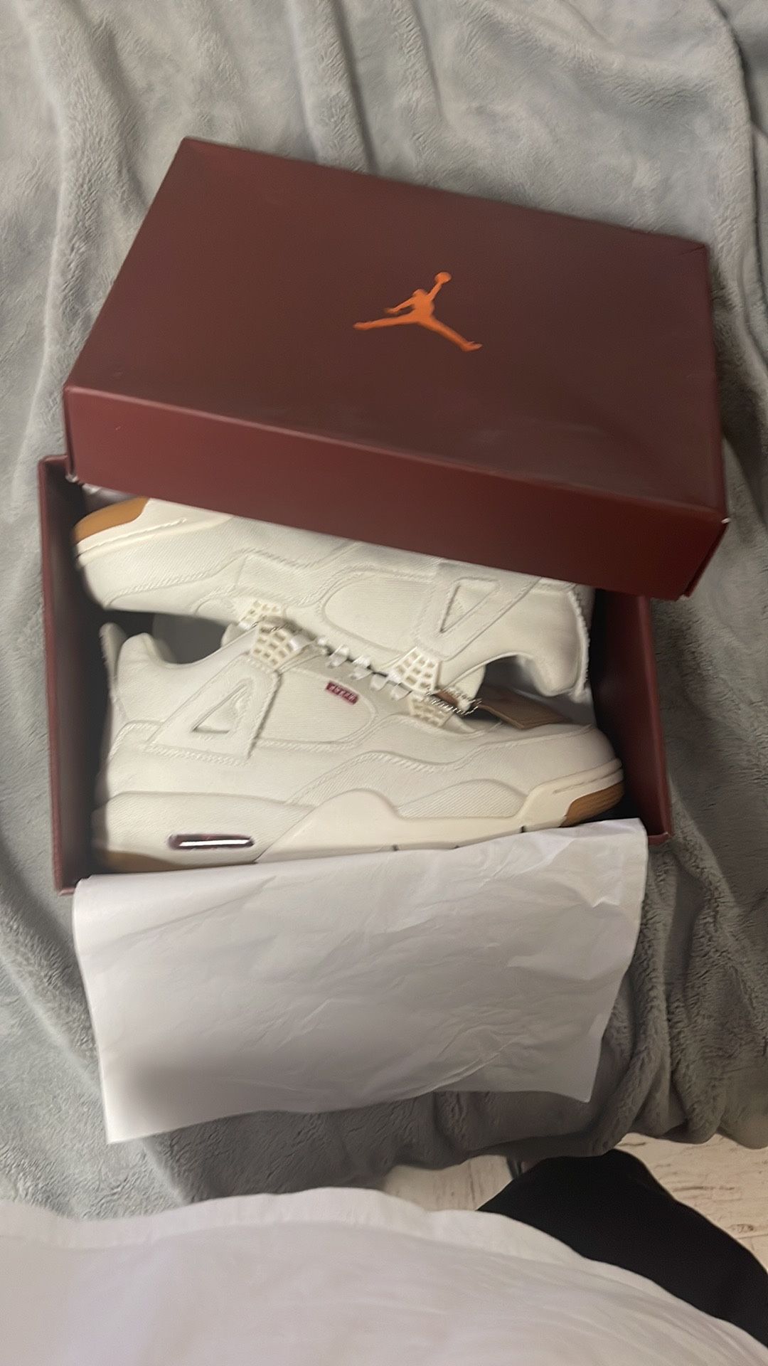 Air Jordan 4 Retro Levi’s “White Denim”NEW 2018