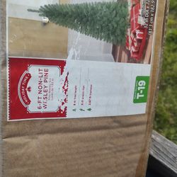 6 Feet Christmas Tree 