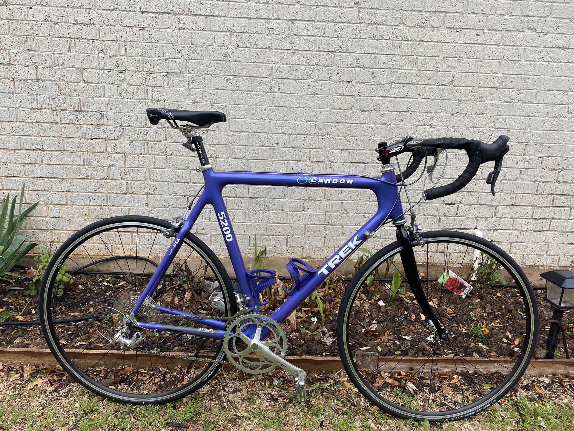 Trek 2500 online road bike