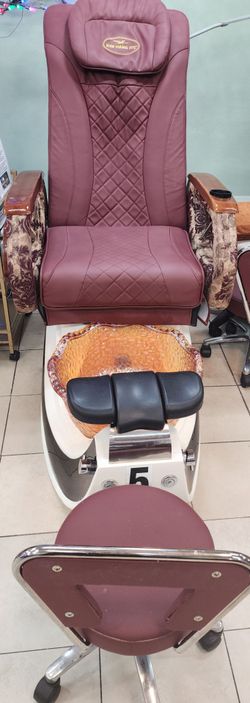 Spa chair...auto pump...great condition