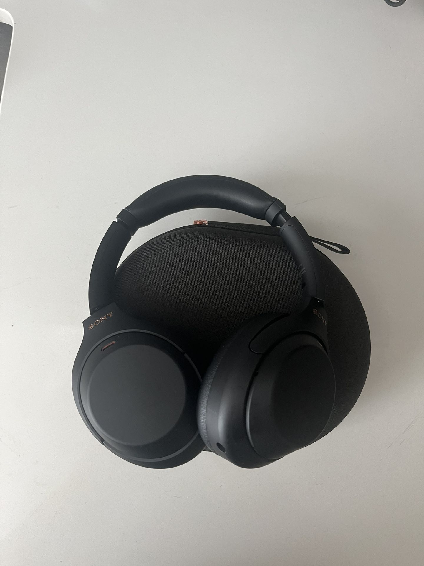 Sony Headphones WH 1000XM4