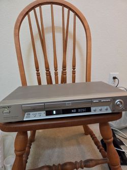 Used Silver Sony CD/DVD Player Model No. DVP-NS715P