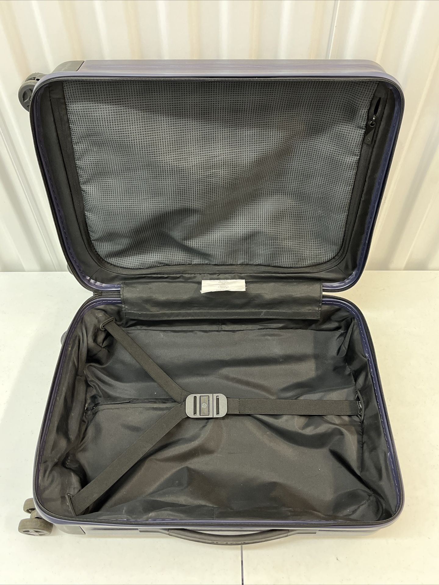 Samsonite inova 20 spinner sale