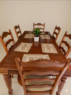 Rustic Solid Wood 7-Piece Dining Set with Decor