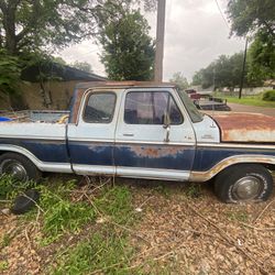 Classic Ford 1977 For Sale