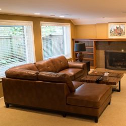 Brown Leather Sectional  sofa 