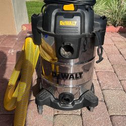DeWalt Shop Vac