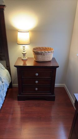 Bedroom set
