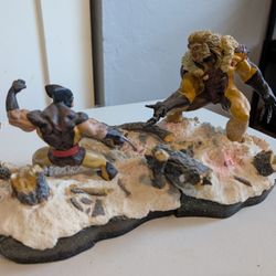 Wolverine + Sabertooth Collectible Statues