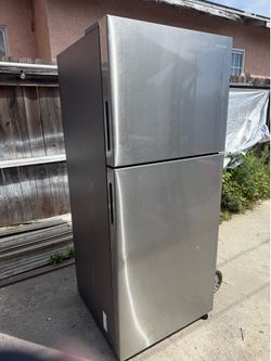Samsung Stainless steel refrigerator