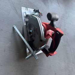 M18 18V Lithium-Ion Cordless 6-1/2 in. Circular Saw 