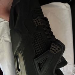 Jordan 4 Black Cat