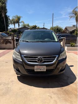 2011 Volkswagen Routan