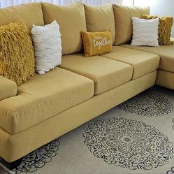 Sectional Living Spaces Like New (Home Staging)  👉 Only used for staging (home staging), not daily use. ✔ Includes all modular parts ✔ Ful