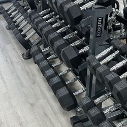 SALE 🚨 SALE 🚨 RUBBER DUMBBELLS  