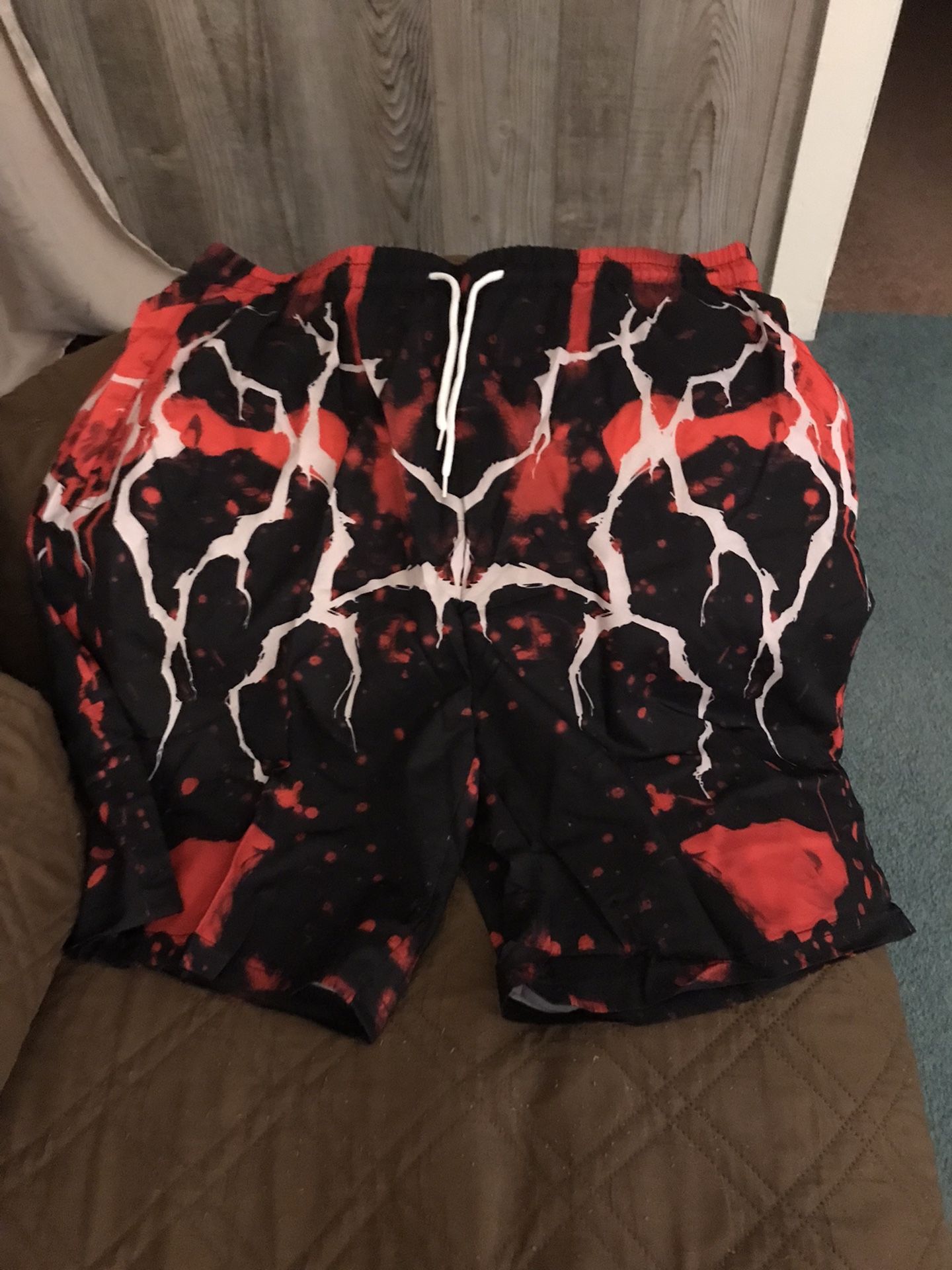 New Mens Swim Trunks Size Xl
