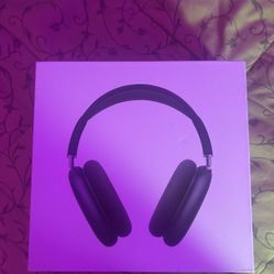 Airpod Maxes Midnight