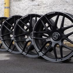 22” OEM Mercedes Benz GLE GLE53 GLE63 AMG Forged Stock Factory Original Mesh Wheels Rims