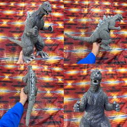 Godzilla (1954) Japan Kaiju Action Figure 2022 Playmates TOHO Series 11”