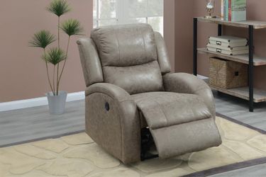 Power Recliner Single Power Motion + Built in USB Port