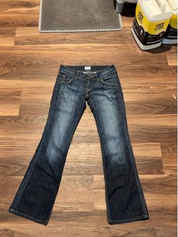 Lowrise women’s bootcut jean