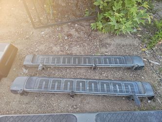 Step rails for Pick up trucks