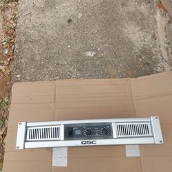 QSC GX7 Power Amplifier for parts