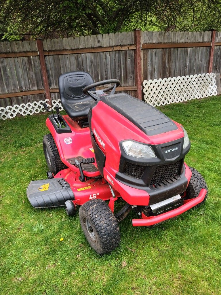 Craftsman Riding Mower 