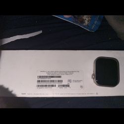 Apple Watch 8 Series 41mm Star Alu (Wi-Fi & Cellular)