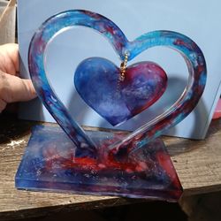 A Heart Holding A Heart Handcrafted Double Heart Resin Display Customizable This Beautiful Handcrafted Resin Peace Pictures To Intertwine Hearts A Lar