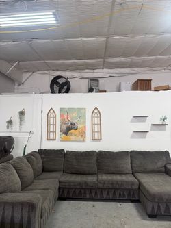 Soft Gray Sectional Couch Free Delivery