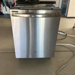 GE Dishwasher 