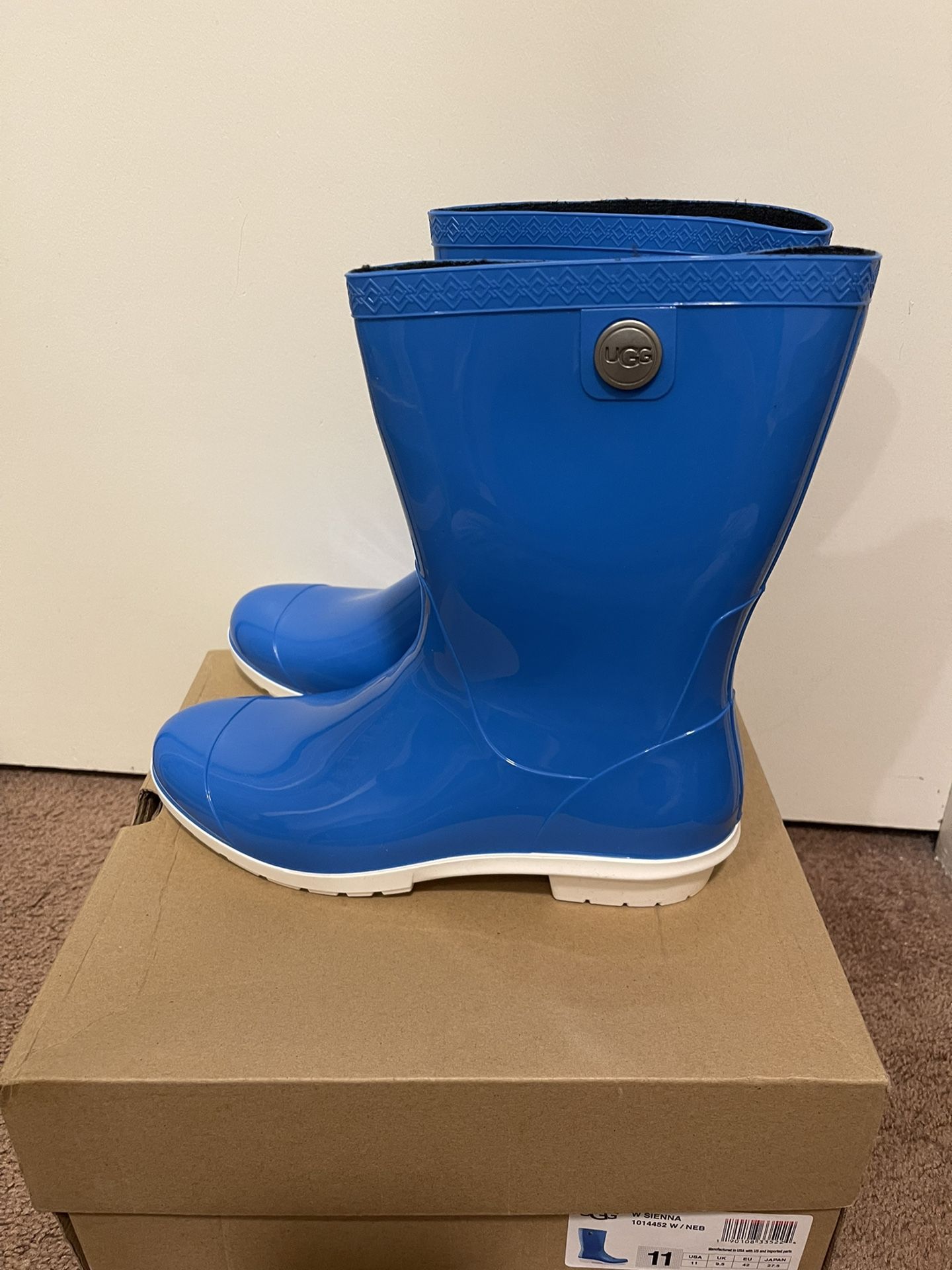 100% Authentic Brand New in Box UGG Sienna Rain Boots Women size