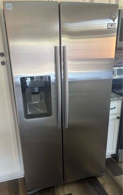Samsung RS25J500DSR Used