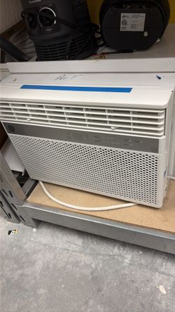Widow air conditioning