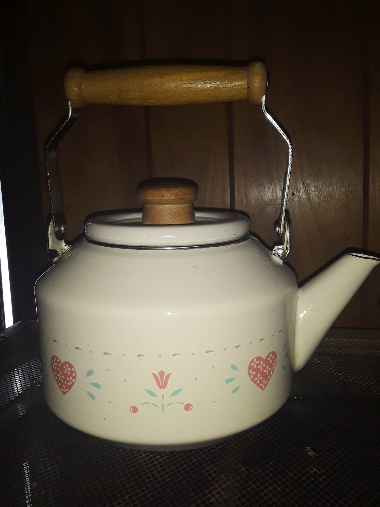 1/10 Forever Yours Enamel Lincoware Tea Pot Corelle Corning and milk pitcher