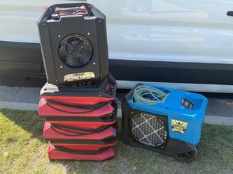 XL DIHUMIDIFIER WITH BLUETOOTH/ 4 AIR MOVERS