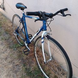 KHS HYBRID/MOUNTAIN BIKE 